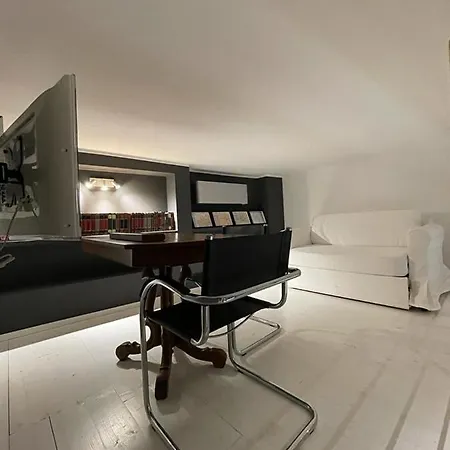 Portici Design - Historical Center *