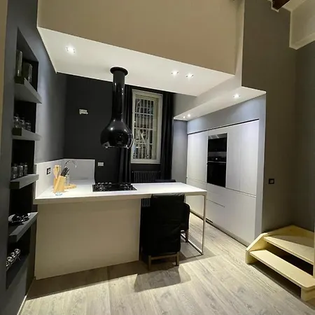 Portici Design - Historical Center *