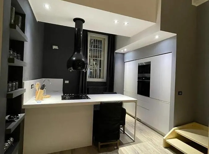 Portici Design - Historical Center *