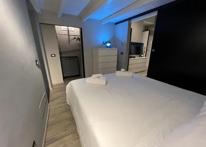 Portici Design - Historical Center * 볼로냐