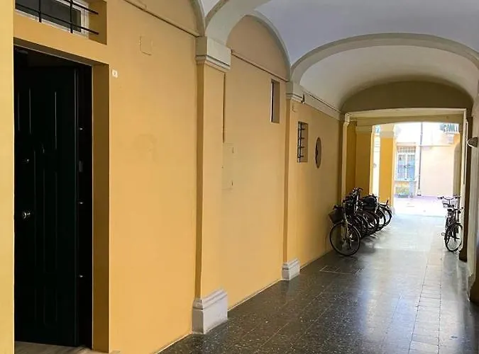 Portici Design - Historical Center Appartamento